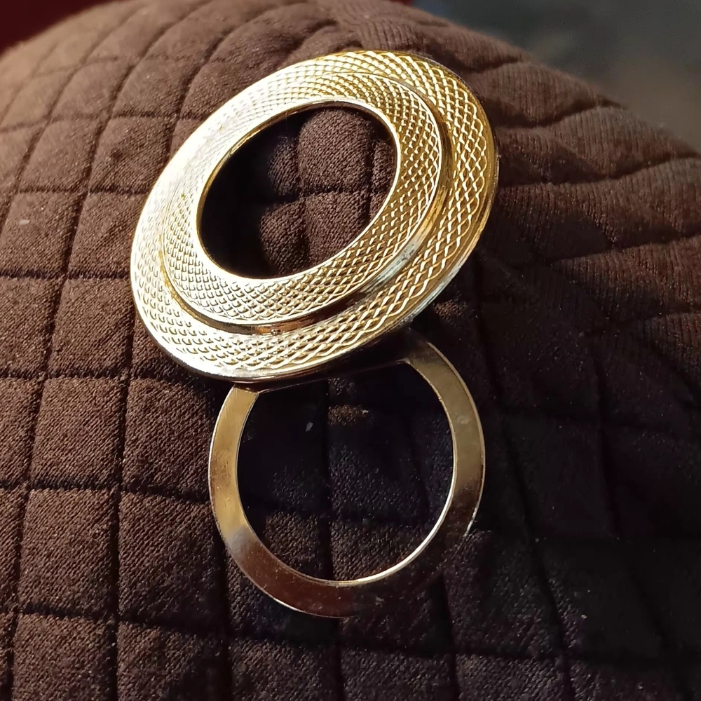 Vintage Scarf Clip Double Circle Gold Toned